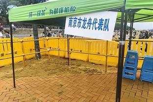 电讯报：格雷泽家族在本次收购案中获益超5亿镑 吸血还未停止？